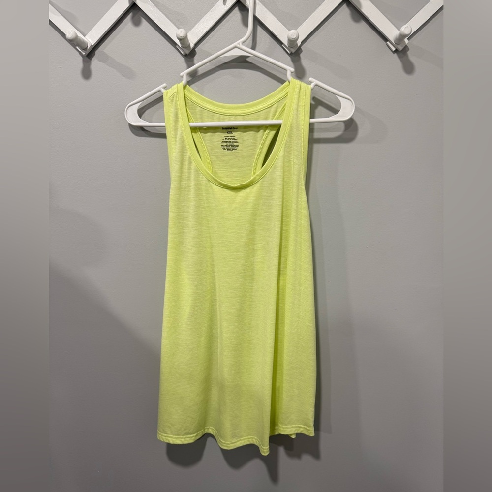 Womens tek gear tank size xxl